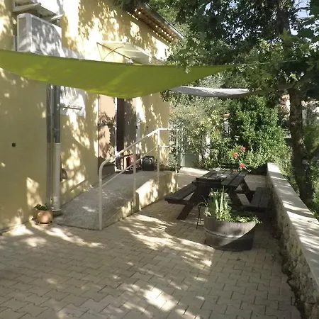Calade Villa *